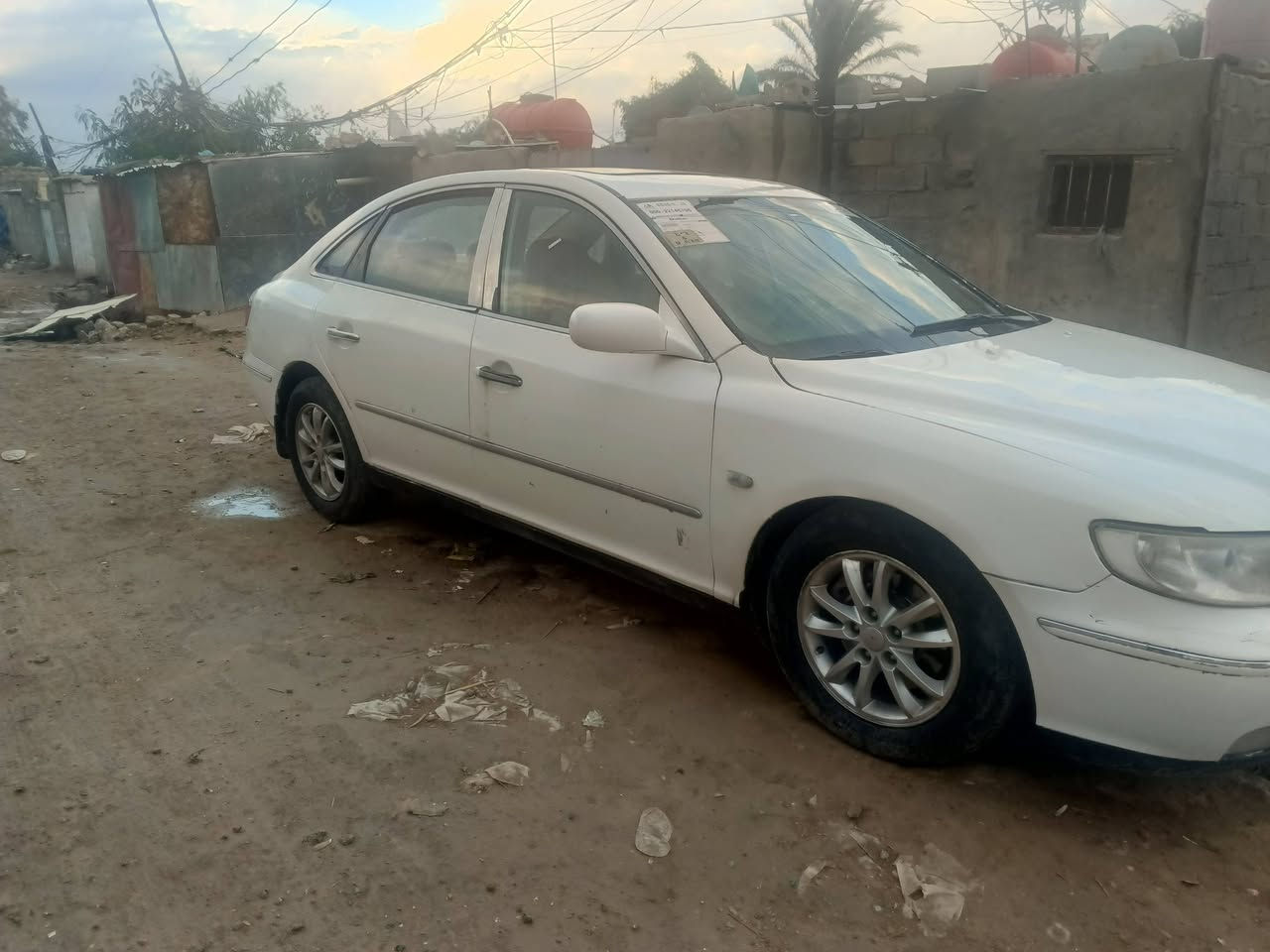 سلام عليكم سياره ازيرو 2009 بيه ضربه جاملغ الامامي كهراءيه حداديه كير مكينه مكفوله تخم تاير دواخله حلوه سعر 60وبيه مجال حق جيه رقم تلفون ***********او***********
