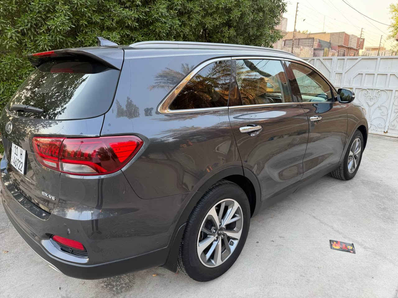 السلام عليكم للبيع بدون مراوس سورنتو 2019 ex فول بس مابيها فتحة جانيها على ايدي واني الي مستوردها حادثها دعامية امامية بدون دواخل فقط دعامية اريرباك سترين طاك وراجع سستم اصلي وبيها كلير امريكه بابين جهت السايق بدون تبدل بدون دواخل ماشية 34 الف ميل باسمي مجدد السنوية والهزه والارقام قبل اسبوع كملتها جاهزه السياره مواصفات كشنات جلد والكهرباء وهيتر رادار امامي خلفي جانبي صندوك كهرباء اتو هولد هند بيرك كهرباء 3 قطع تبريد 6 سلندر شاشة وحساس خلفي وكامره وبصمه لد خلفي مكاني بغداد السعر 170 ورقة وبيها مجال راسلني واتساب ادزلك فديو السياره مع صور الحادث *********** بغداد, العراق
