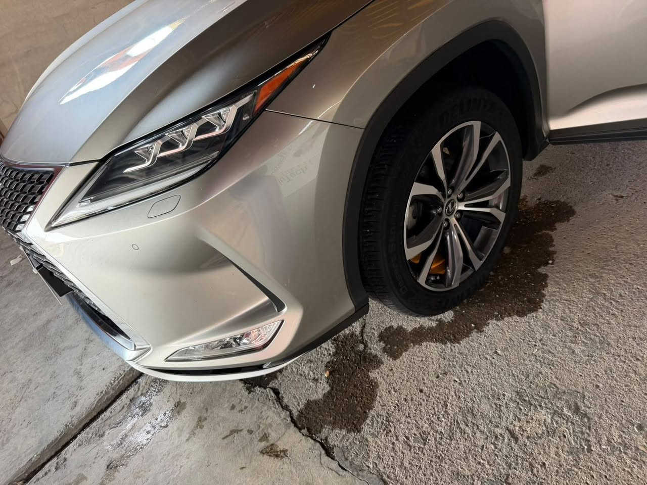 للبيع لكزس RX 350 خليجي موديل 2021 🔥
🚘 لكزس RX 350 • موديل 2021
• خليجي
• لون ذهبي مميز
• ماشية 77,000 كم
• كلين تايتل
• فول مواصفات 1/1
• 6 سلندر
• رقم أربيل
• السيارة جديدة بمعنى الكلمة
• دينار مصاريف ما بيها
• الكير والمحرك ما مفتوحين، بشرط الفحص
💰 السعر: 36,000$ وبيه مجال 
📞 للاتصال: ***********
