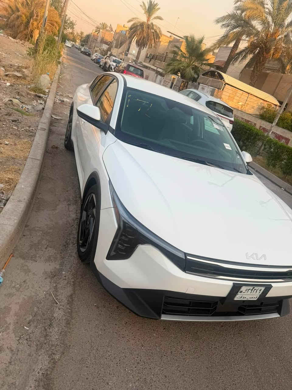 السلام عليكم حبايب كي فور EX فول عدى الفتحة موديل 25 دخول جديد منفيس بأسمي اني المستورد حادث موضح بالصور بنيد مصلح او مصبوغ نفسة بدون تبديل ليبل واحد بدون دواخل شرط الفحص مكفولة من شاصي او لغد سياره جديدة او بالعافيه على المشتري بدون رقم السياره تترقم اي محافظة عدى الاقليم مكاني شارع فلسطين السعر 159 او بيهه مجال للشراي للاتصال ***********
