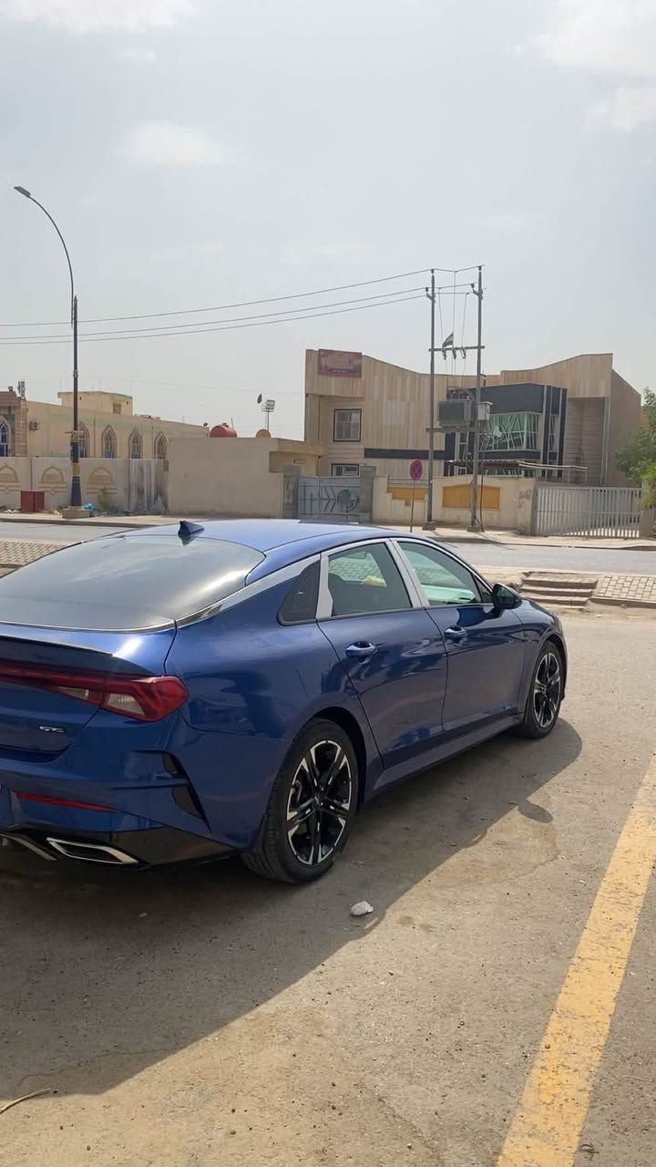 السلام عليكم للبيع فقط بدون مراوس k5 2022 جيتي لاين ما عده البانوراما مكينه ١٦٠٠ تيربو السياره كلش جديده واستعمال ايد وحده رقمه معوقين بابل السياره   حادثه قطعه وحده فقط مكاني بابل السعر ١٣٥ وبيها مجال للشراي للاستفسار ***********
