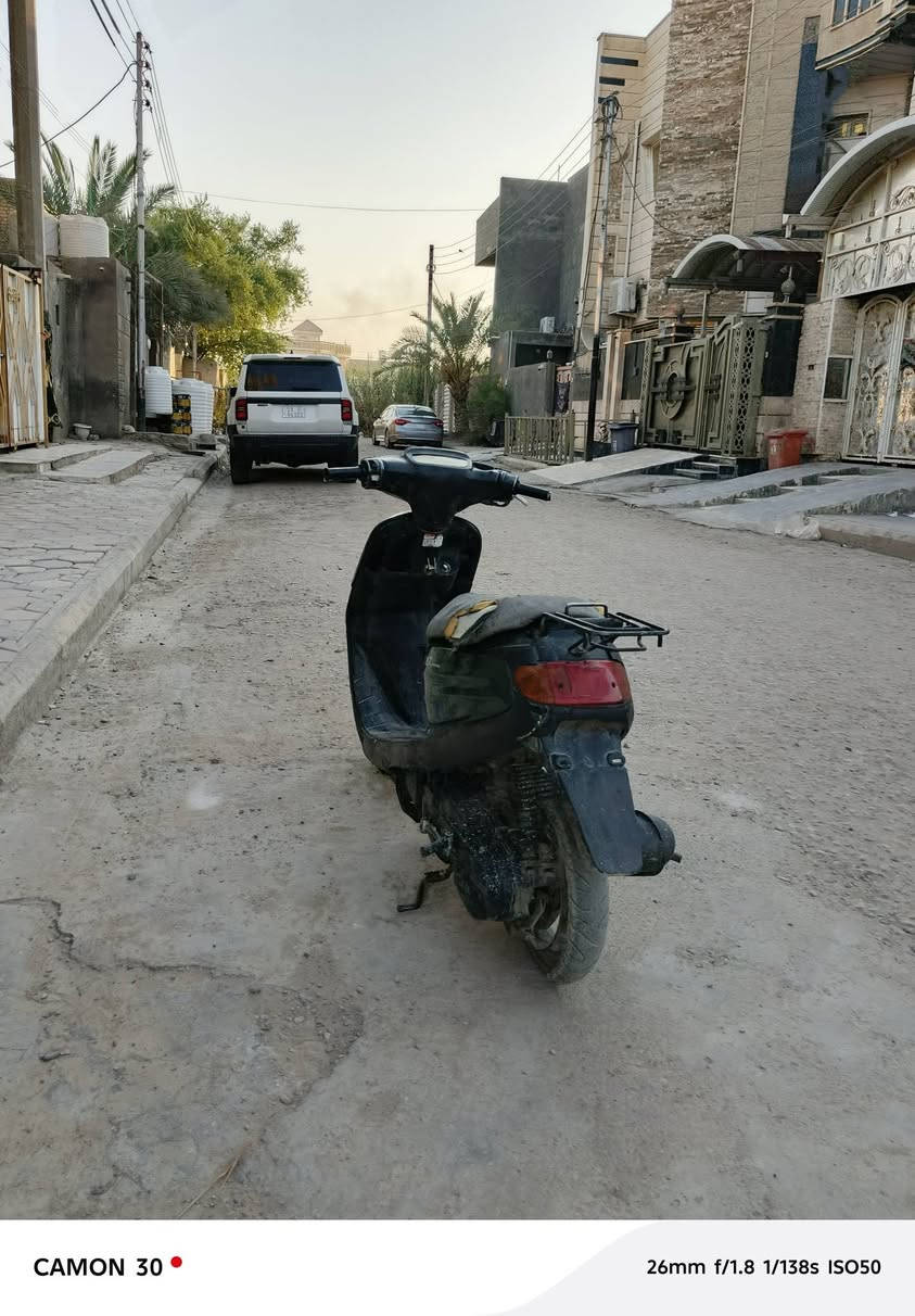 السلام عليكم
منغولي فحل دراجه نضيفه وكامله غراضه 
مفتوحه مره وحده صارله 4 ايام 
سعر 250 وبيه مجال قليل 
ناصريه منصوريه 
***********
