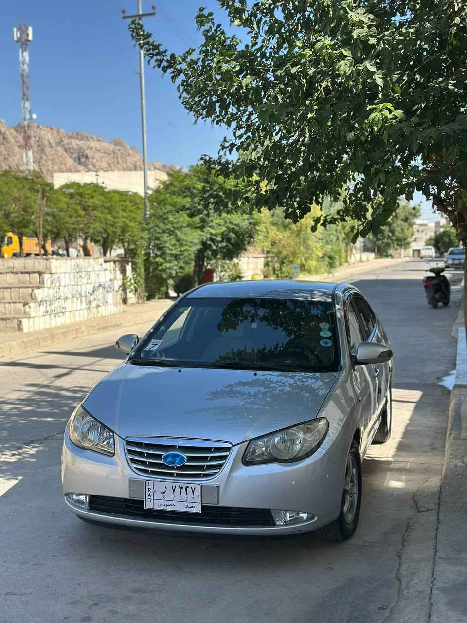 ئاڤانتی ٢٠٠٩ ماسەفات ٢٠١٠
کێچ وەنەوەشە 
Eco
بیلاد ئاپاد و کامێرە
سەیارەکە کامل جایزە
گێڕ و مەکینە و کەڤەر و سەقفی بەشەرت
سەیارەکە هی ماڵە 
کوشن هیتەر مەزبووت
بێ دەعم و لێدران و بێ خایس 
بیلاد لایت ناو ڕەش
سعری ٥٤ مەجال
***********
