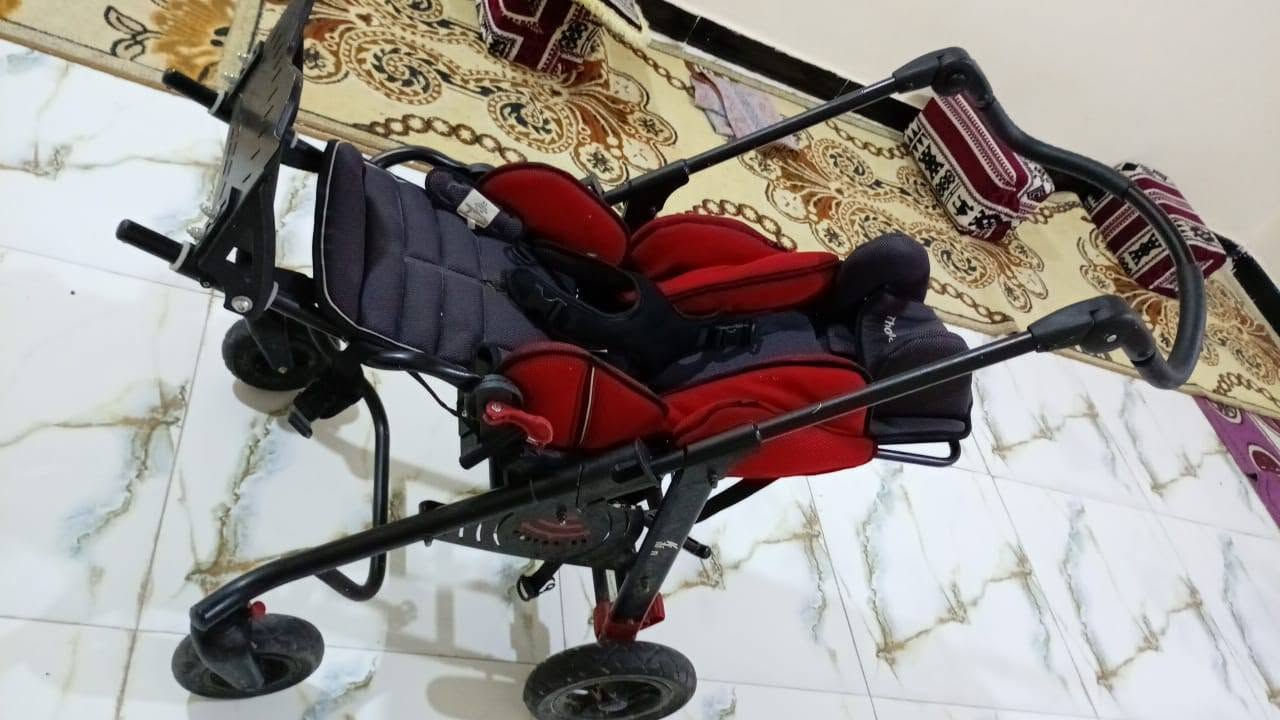 عربانه المانيه جديده نضيفه استعمال قليل اخت الجديده جميع المواصفات سعر 200 وبيهه مجال مكان الزبير
