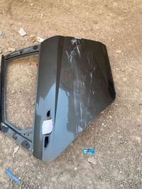 باب النترا من 21 ال25 اليمين الخلفي بي طخه خفيفه قيم بلي يرضي الله واخ...