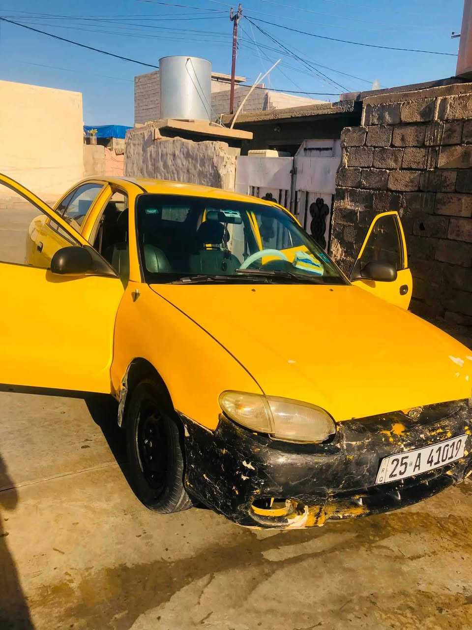 هوندا اكسنت خصوصي مشروع وطني  موديل 1997اوتماتيك سيارة بسمي دفتر بانزين شرط تحويل السعر 30بيها مجال شراي اتصل ***********
