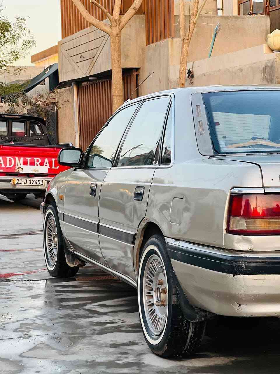 مازدا ٦٢٦ • مكينة ٨ بخ • ١٩٩١