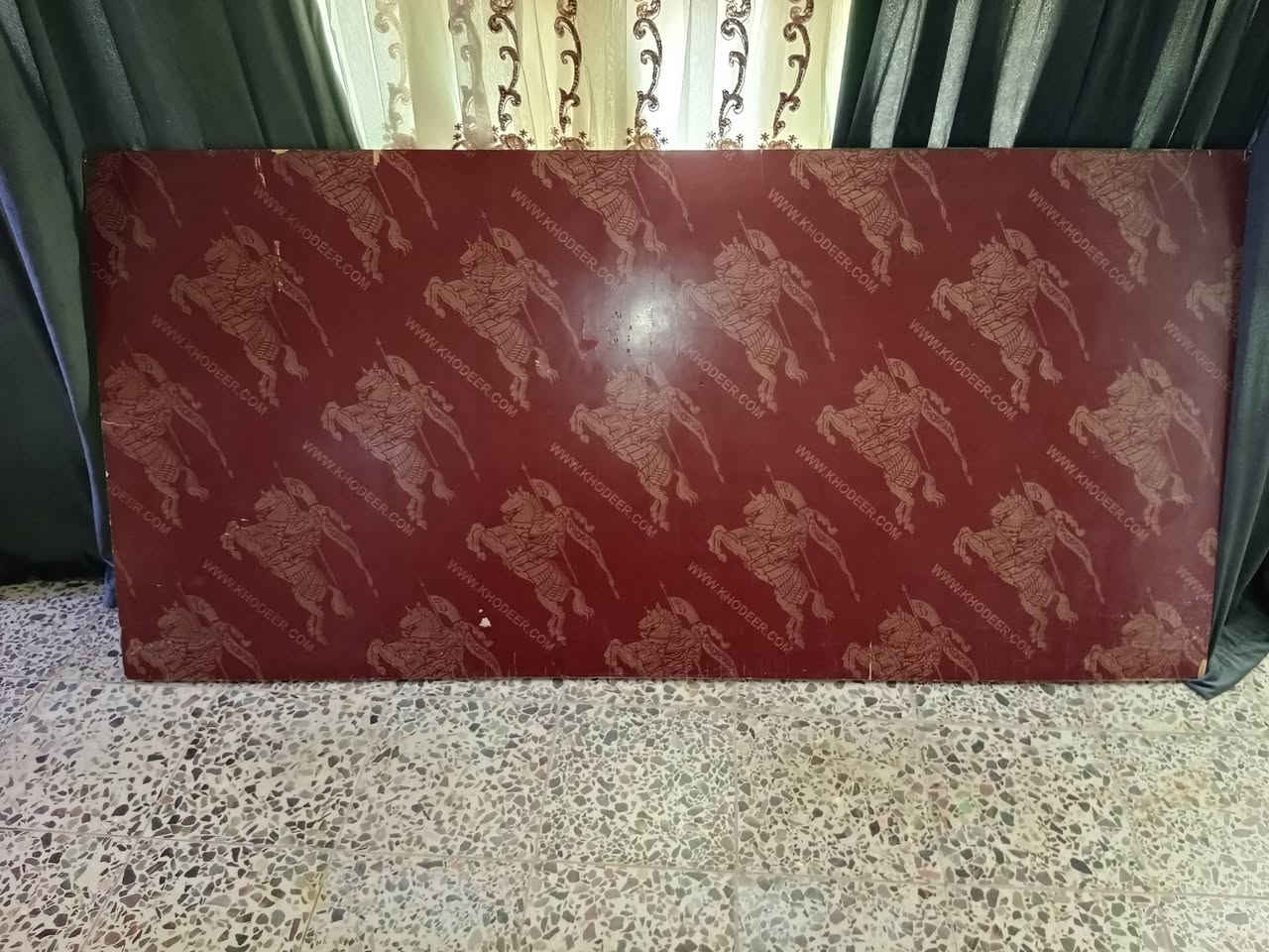 جرباية تزكام ثقيل بيهة خانات ثنين للبيع شغل يدوي للبيع تكفي لحد 9سنوات كاملة وغراضة مثل ما موضح وخشبة مال جرباية قياس90×190للتواصل واتساب ***********
