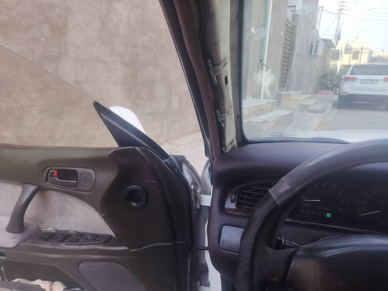 السلام عليكم بطه بعيع ومراوس فول موصفات سياره جاهزه محرك وكير تخم تاير حداديه *********** سعر 50
