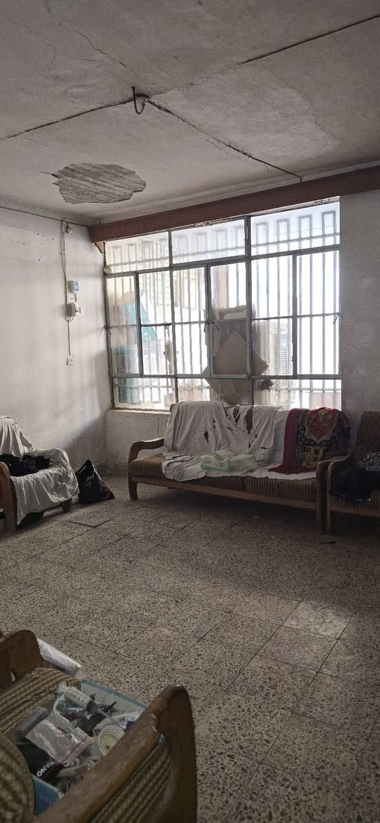 يوجد دار ايجار 
 حي الزهراء يرهم 
مخزن فقط 
وليس سكن
سعر ٤٥٠ وبي مجال مساحه ٢٠٠م طابقبن 
مقدمه شهرين 

*********** الخفاجي للوساطة العقارية
