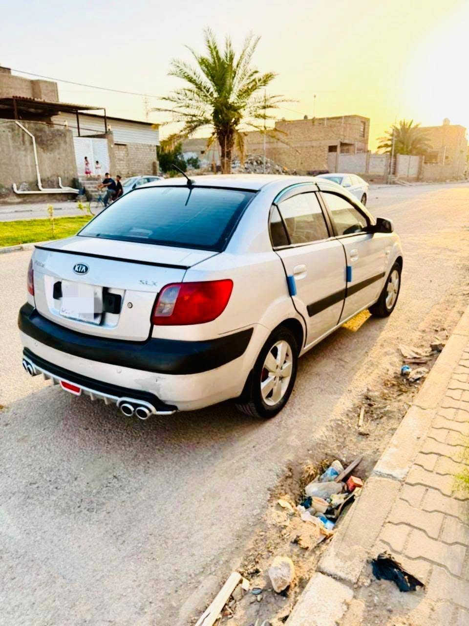 ريو موديل 9 سياره كسر كارتون
مكينه وكير وحداديه وضع شركه أدوات أدوات 
مكينه 1600
سياره ماشيه18 الف
شرط تراي زيرو
بدون اي نقص
كص جنطه
متومه أربيل 
سنويه ورقام بيه
صدك مال جناي 
تبريد انجماد 🥶
السعر٣٨
***********
