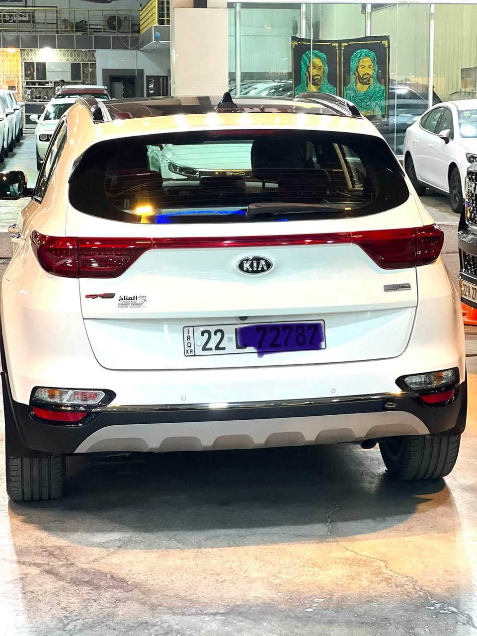 السلام عليكم
كيا سبورتج خليجي 2020 
السياره فول 1/1GT LIne
بانوراما بصمه تشغيل وابوب
كشنات جلد كهرباء عدد 2
شاشه اصلي GPS
اريل نفكيشن سايد بريك بصمه 
الباب الخلفي كهرباء  
لايت زنون ولد  فول تحكم
حساس امامي خلفي 
ويل حجم 19 انج
شفتات كير رياضي  
شاحن واير ليس داخل صاج 
محرك 2000 دوش 
بيه بارد مكانين وصبغ بالجنطه 
ماشيه 51000 الف KM
السعر 18500 
رقم اربيل الجديد
***********
***********
