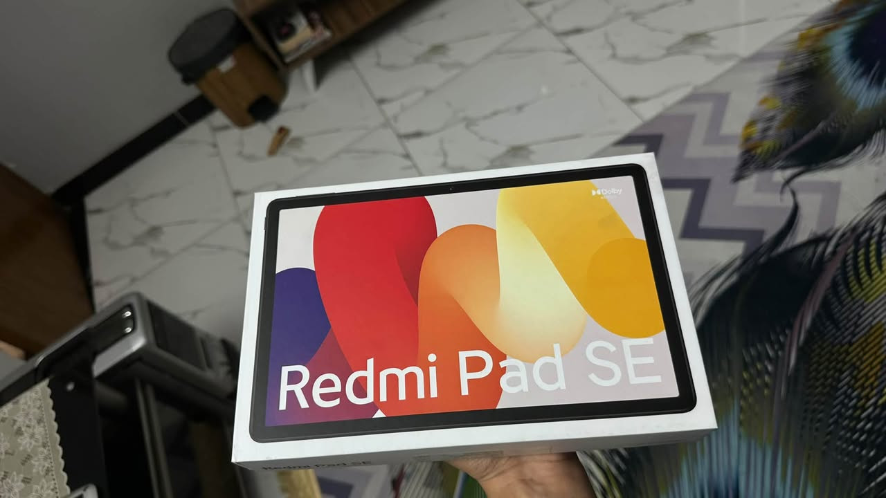 عندي هذا ايباد للبيع
Redmi pad SE  
شاشة 11" مع حماية العين 
90 hz 
8/264Gb
8000mAh
8nm snapdragon
سبيكر رباعي 
يدعم الشحن السريع 
يدعم القلم 
نظيف بدون اي شخط

السعر 210 الف 
مكاني بغداد ***********
