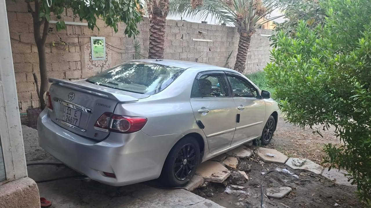 #كورله 
سلام عليكم كورله موديل 2008 
مكينه 1800 دوش سياره خليجي 
حادثه جاملغ الامامي وبيهه خياسات ومعمريهه مصبوغه عام 
سعر 75 وبيه مجال عنوان بغداد ***********
