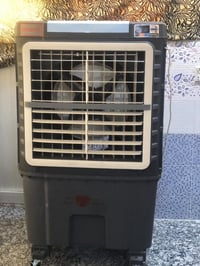 كونفيره سوبر امبريال  حجم وسط نضافه 100‎%‎استعمال 3ايام بيع بسب مكان ص...