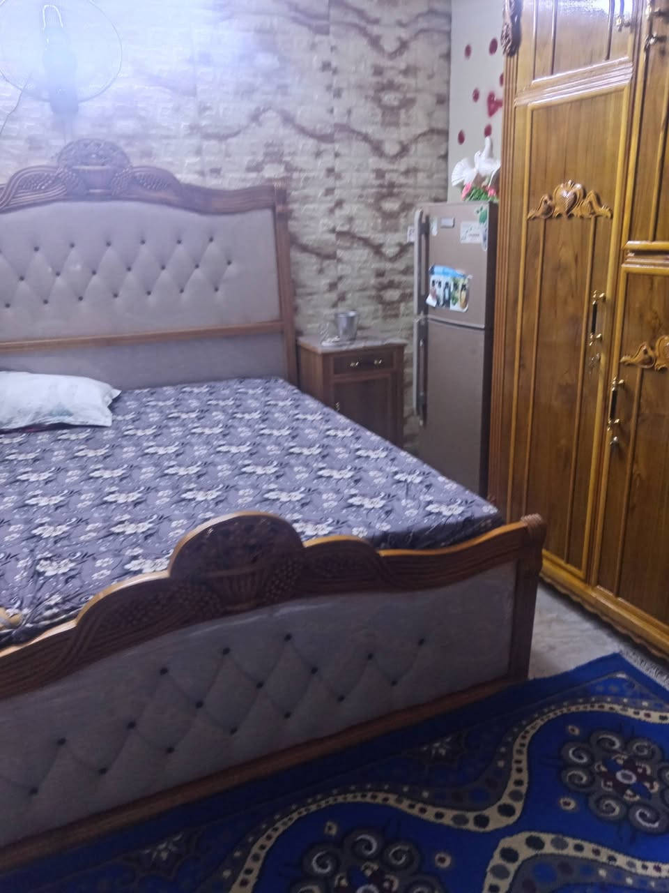 غرفه نوم للبيع تفصال بس كنتور وجربايه سعرهم مليون وبيهم مجال مكاني بغداد الشماعيه
***********

