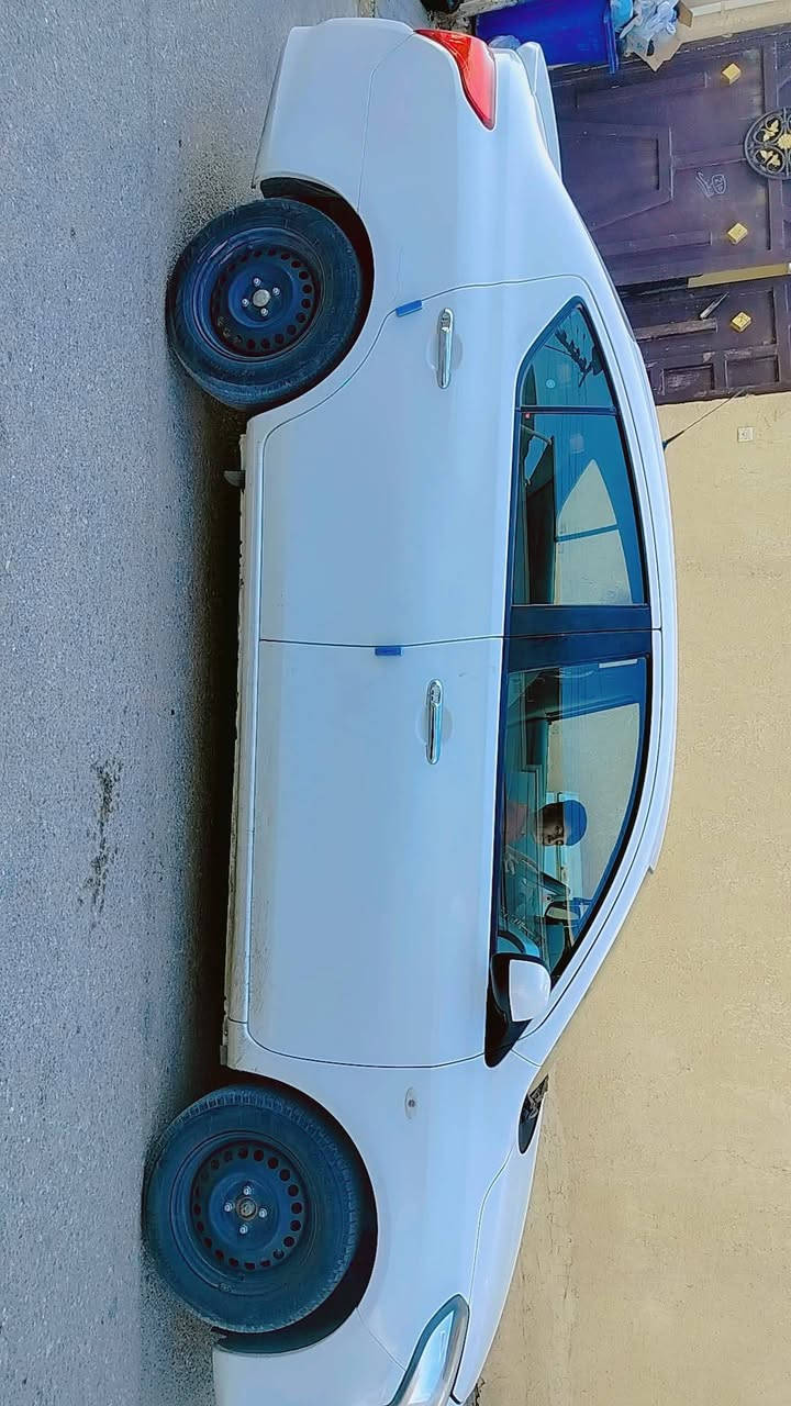 نيسان صني موديل 21 
سياره حلوه ونظيفه ومامتعوبه 
كير مكينه تبريد كله ع الشرط وع الفحص
ماشيه 123 الف 
سنويه بعدها ما منتهيه بشهر العاشر تنتهي 
مكفوله  كفاله عامه عدى بارد فقط 
رقم اربيل الماني 
باسم شركة تريد وكاله تريد تحويل سنوياها ما منتهيه 
107$ وبيها مجال 
***********
