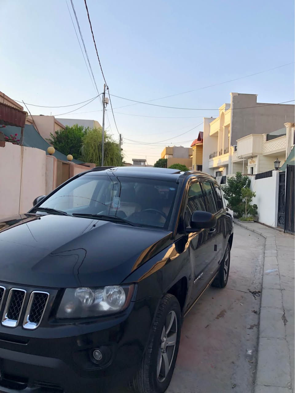 Jeep compass 2013 
جێب کۆمباس 
دەبل ئەکسل ٤x٤
مەکینە ٢.٤ مەرغوب 
گێر و مەکینە بە شەرت
گێر تۆماتیک و عادی 
١٥٠ رۆشتووە 
بێ سبوغ یەک تۆز کارتی هەیە
تراکشن & دژە خلیسک 
سويچ بەسمە
سلاید 
کوشین هیتەر 
ئاوێنە کارەبای و هیتەر 
تەحدید سورعە و تەحەکومات سەر سوکان
ئیمپی فایەر ناو سندوق بیلاد 
تەحویل و غرامە بە شەرت 
سەنەوی نوێیە تا ٢٠٣٠
100 $ مجال 

***********  ☎️

*********** / viber & whatsup كويسينجاك, أربيل
