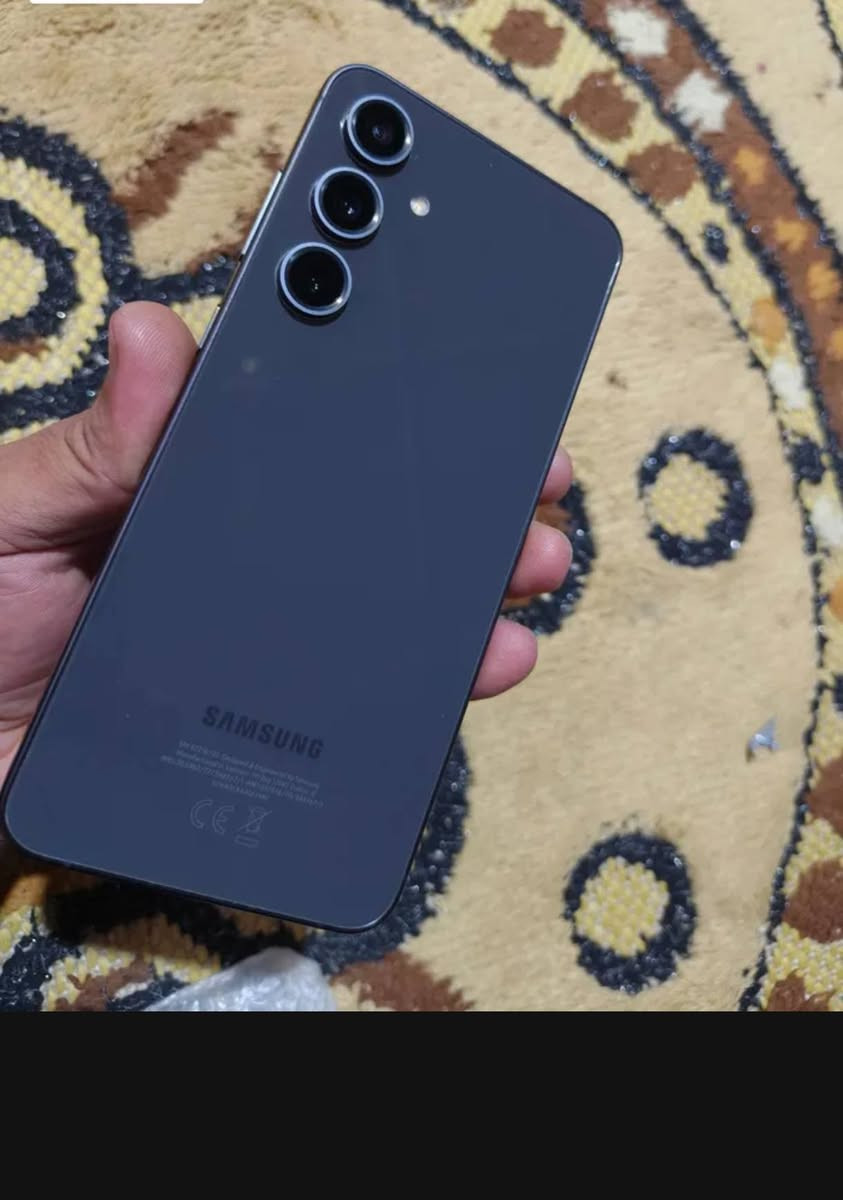 سامسونج اس 24اف اي ذاكره 256جهاز نضافه فول100/100 جهاز غني عن التعريف بيع او مراوس حسب الرغبه جهاز فقط ماويا شي عنوان بصره معقل *********** سعر 500وبي مجال قليل البصرة, العراق
