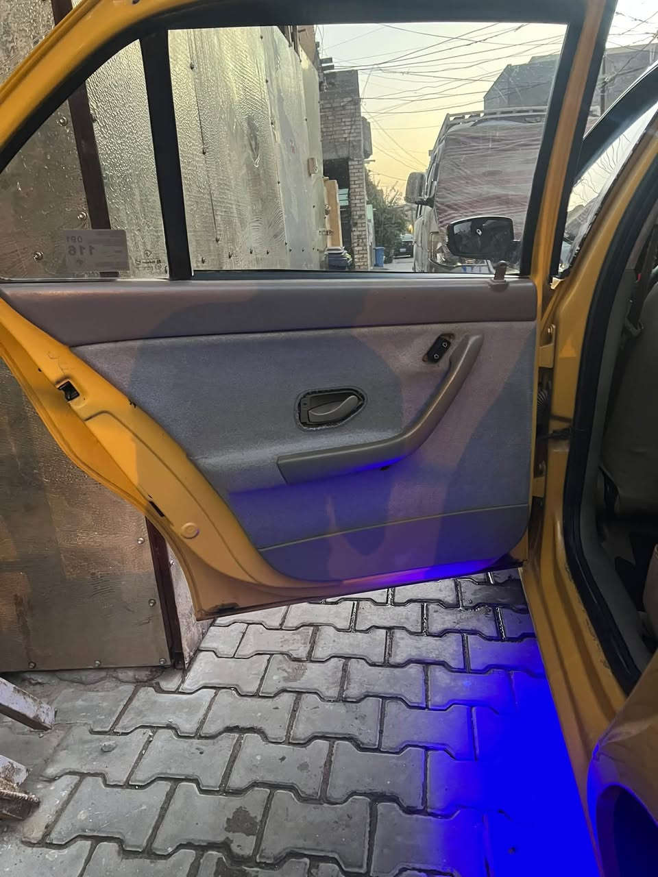 سمند سورون • ٢٠١١ • ١٣١ الف