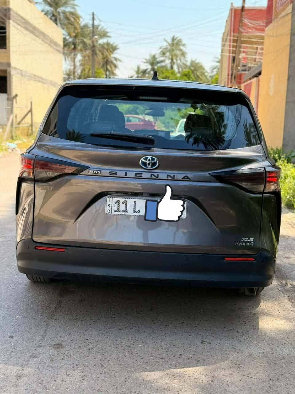 تويوتا سينا • ٢٠٢٣ • فول XLE