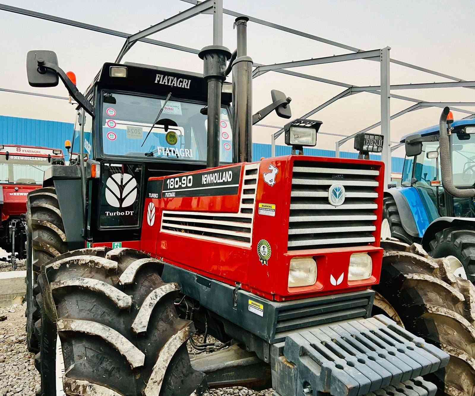 سلام عليكم فيات 180 فول دخول جديد أوربي السعر خاص ***********

