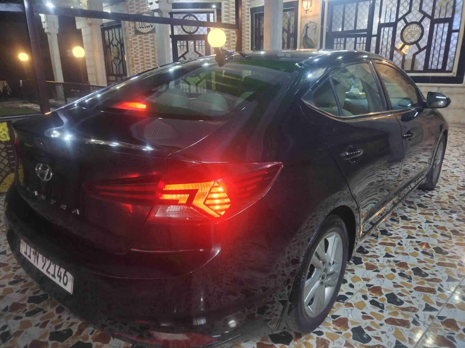 هونداي النترا ٢٠٢٠ 
وارد امريكي محرك ٢٠٠٠ دوش مكفول
كير اي تي مكفول
رقم بغداد ماشيه ٤٨ ميل 
حادث امريكا جاملغ جهه السايق بدون دواخل 
وبالعراق طخه بالباب الخلفي ومبينه بالصور منزلها 
مواصفاتها اشاير مري ورادار 
تبريد مناخين 
السياره جاهزه من كلشي سعرها ١٣٣ وبيها مجال
***********

