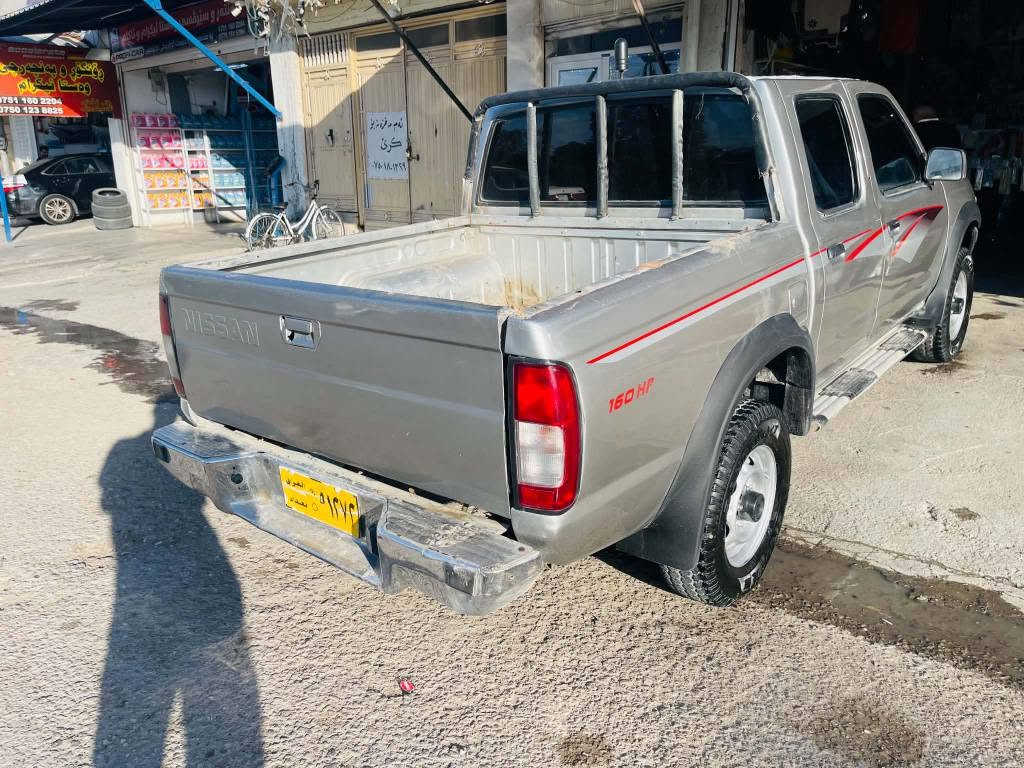 نیسان دەبڵ ئەکسل2003بۆفرۆشتن ساخ ساخ موسوبڕاوەنیە گێڕومەکینەو ئەکسلی بەشەرتی هەزار فیتەرتەقەوڕەقەی نیە موسو بڕاوەنیە دەعموو لێدراوی نیە سقفو شانی هیچی  پێوەنیە دەبڵ ئەکسلی لەجێیە ئیشەکات سعر63گەڵا کەمێک مەجال ژمارە ***********
شوێن هەڵەبجەی تازە السليمانية, العراق
