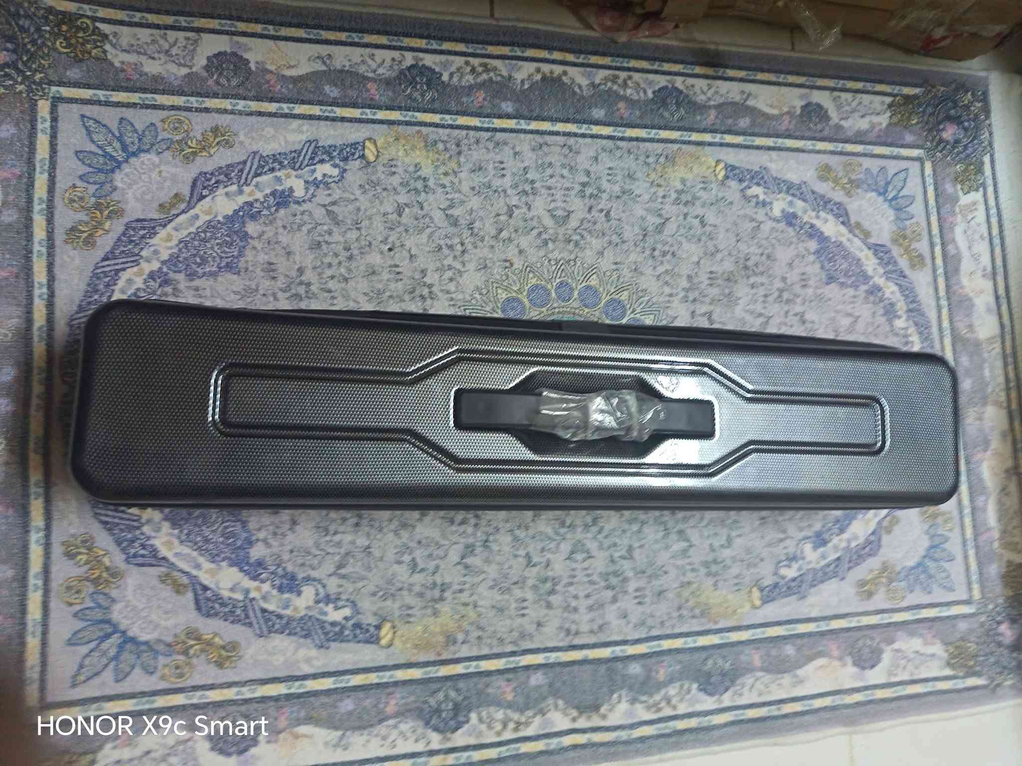 تصفية غراض خلي سعرك بما يرضي الله وبالعافية عليك
توصيل ماعندي مكاني بغداد ظباط حي القاهرة *********** او *********** الخطين بيهن واتساب

نص مكتوب في الصور:
- HONOR X9c Smart