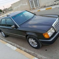مرسيدس دب • ١٩٨٨ • مكينة ٣٠٠٠