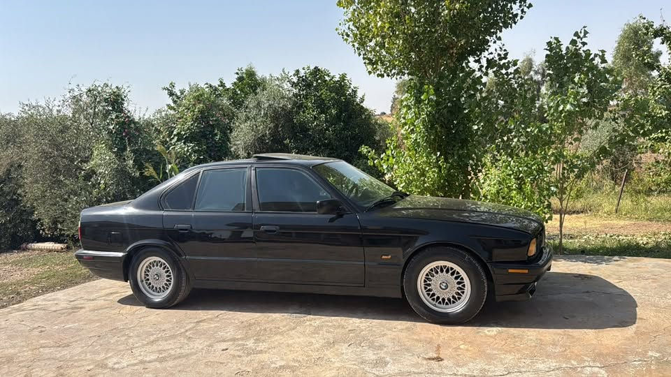 بي ام 525 • موديل 1992 • وارد الماني