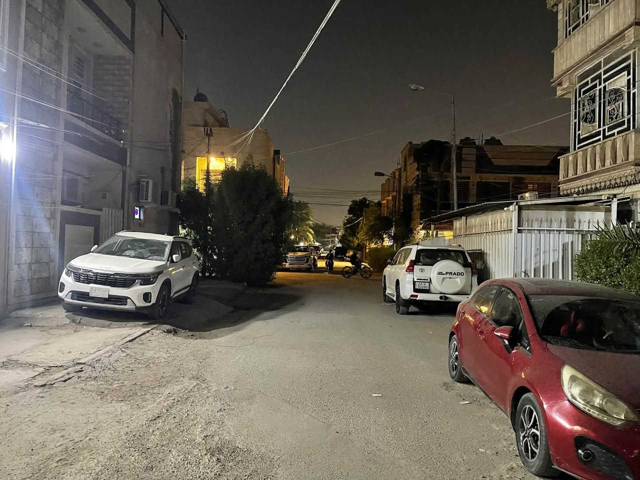 القاهره الضباط • مشتمل • ٨٨م