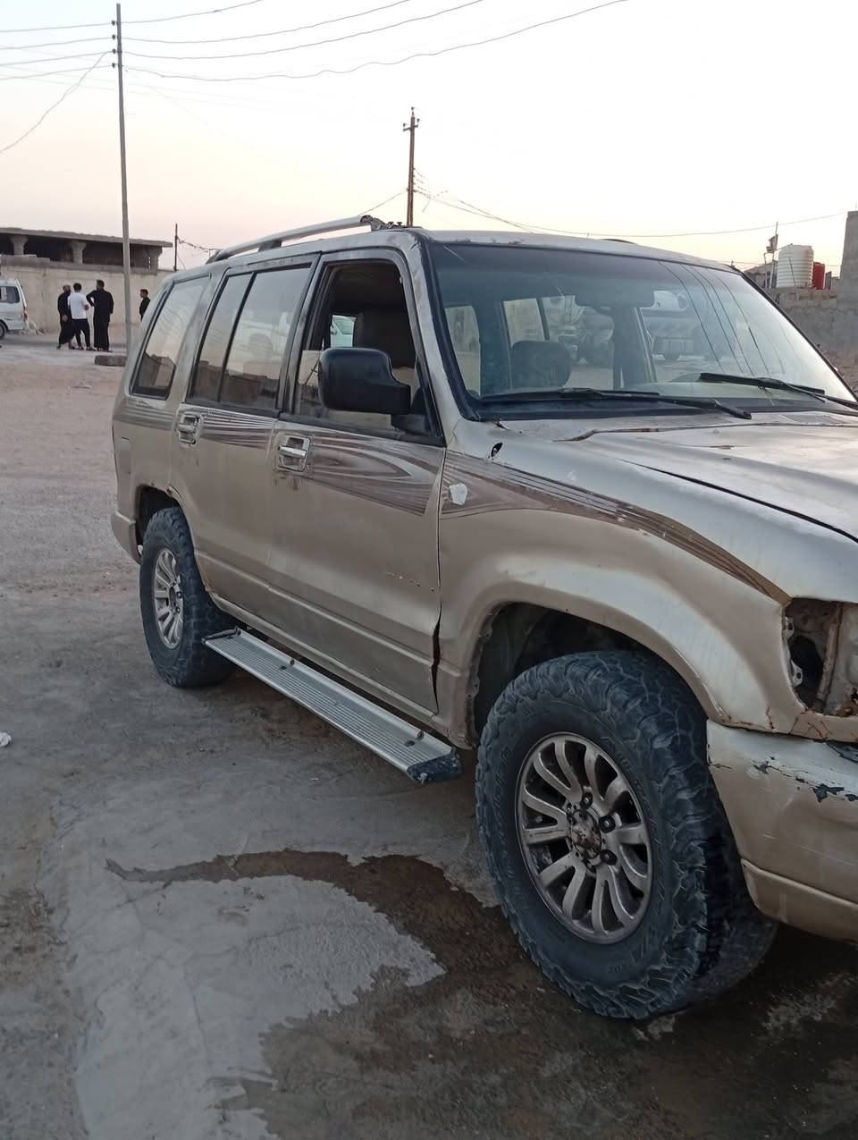 زوزه مديل 2002للبيع جاهزه وين ما يعجبك اطلع سنويه ل27 مكانه البصره الزبير سعر 40بيهة مجال رقم ***********
