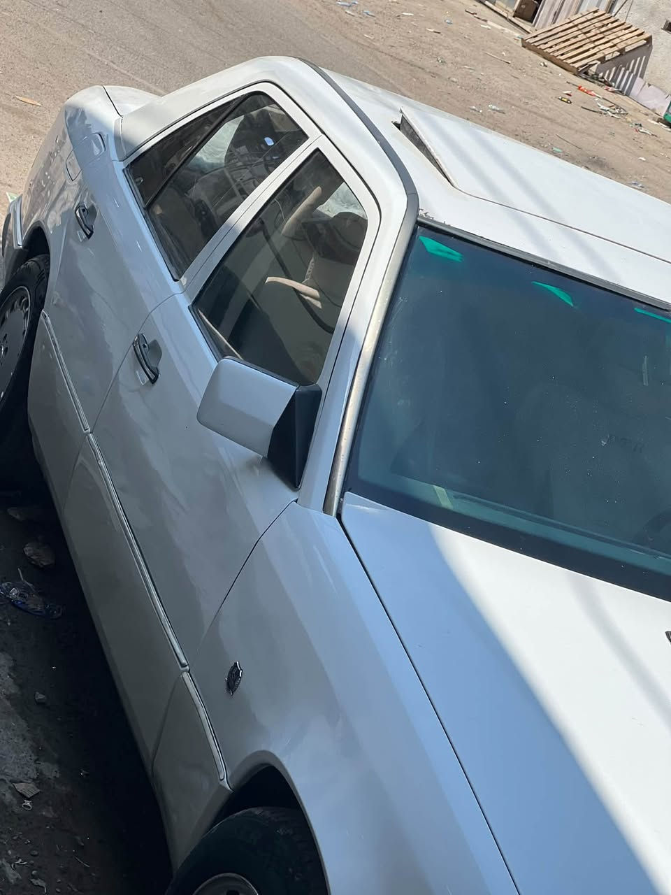 السلام عليكم للبيع مرسيدس دب موديل 1991 حجم E300 رقم أربيل دولي تحويل مباشر صبغ عام جماليه فقط تبريد شغال كير و محرك بطه 2500 تخم تاير جديد السعر اتصل و ادلل العنوان صلاح الدين الاسحاقي ((***********))
