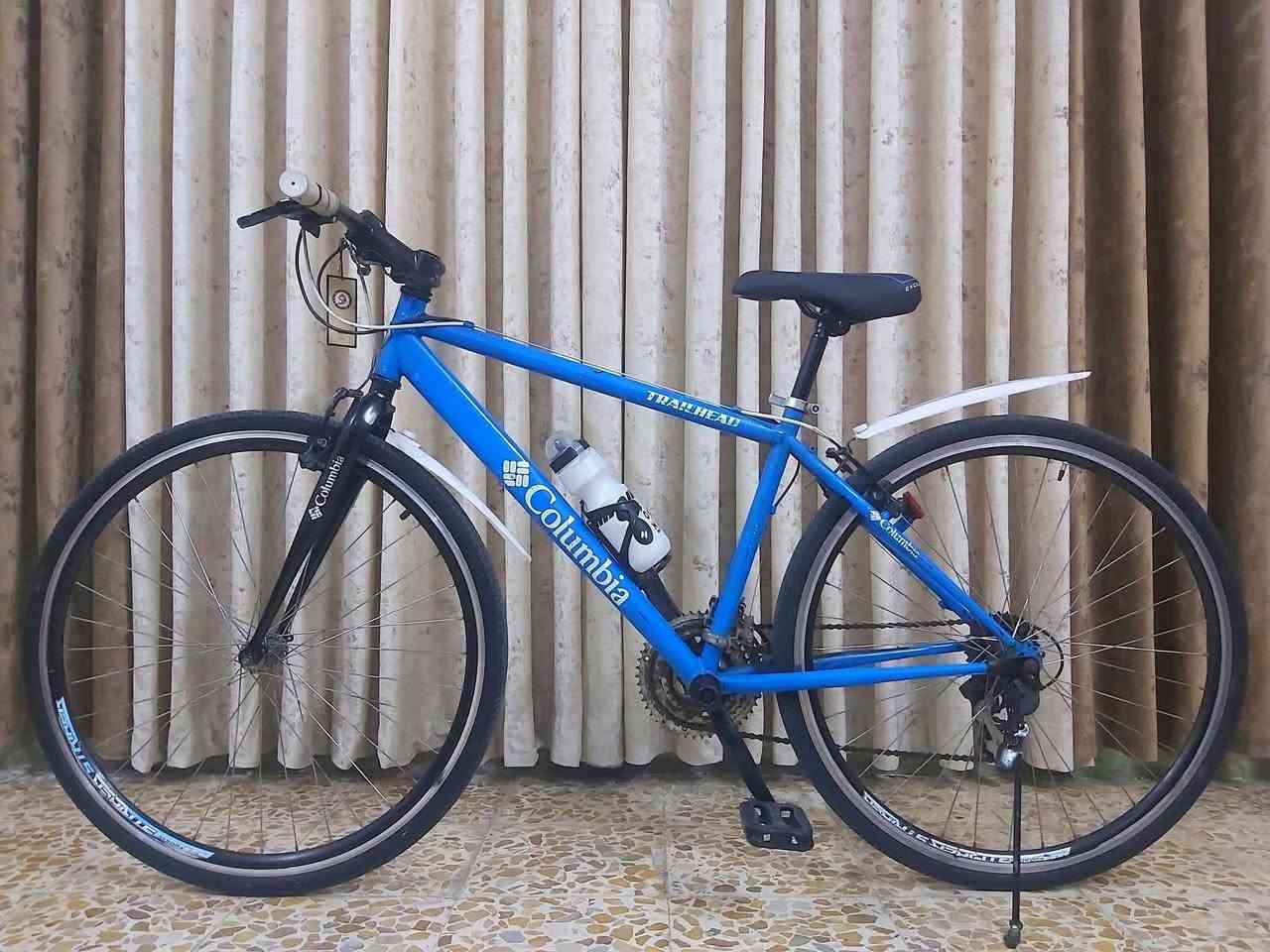 دراجة نوع 700c ماركة Columbia ياباني لشة مضلعة نظافة 95/% 

السعر 100الف وبي مجال 

((العنوان/بغداد/البلديات)) رقم الهاتف ***********
