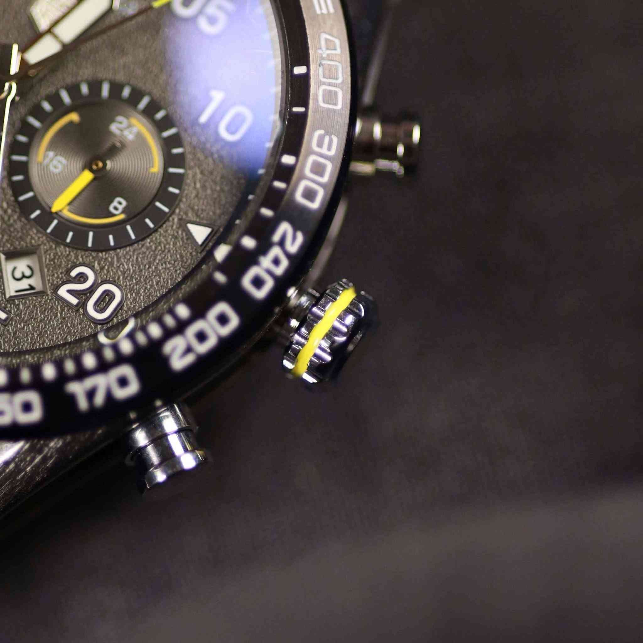 ساعتين Rolex و تاك هيور كوبي سوبر ماستر اصلي أعلى سعر ابيع موجود توصيل 
أعلى سعر ابيع !!!!!!
