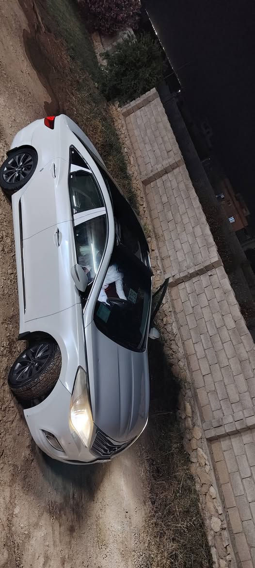 ازيرا موديل 12 فول فول رقم نينوا   بصمه مري شفط كشن جلد فول مواصفات مكفول من صبق  ***********

