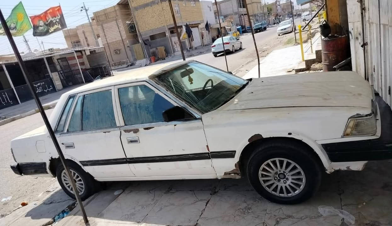 السلام عليكم نيسان للبيع موديل 1987 كير او محرك ونجي كفاله حته امنل تنقيص تبريد شغال تخم تاير جدد السياره عوزه حداديه بس رقم ذي قار مميز سعره 25 قفل لل استفسار 
***********
