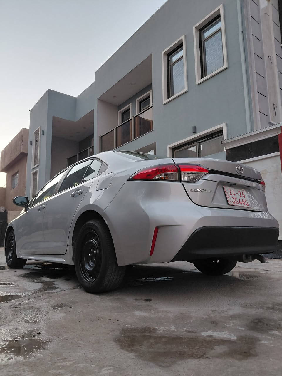 سلام عليكم TOYOTA كورلا للبيع موديل 2025 LE وارد امريكي حادث جاملغ خلفي بارد وصبعين بارد بقبق جنطة بدون ايرباك بدون دواخل مواصفات رادار امامي لايتات زنون شاشة كبيرة بصمة هاند بريك كهرباء مودات قيادة ايكو نورمال سبورت سيارة خير من الله واحلى من صور سعر 152 بيهة مجال عنوان بغداد غزالية الرقم.                                          ***********
