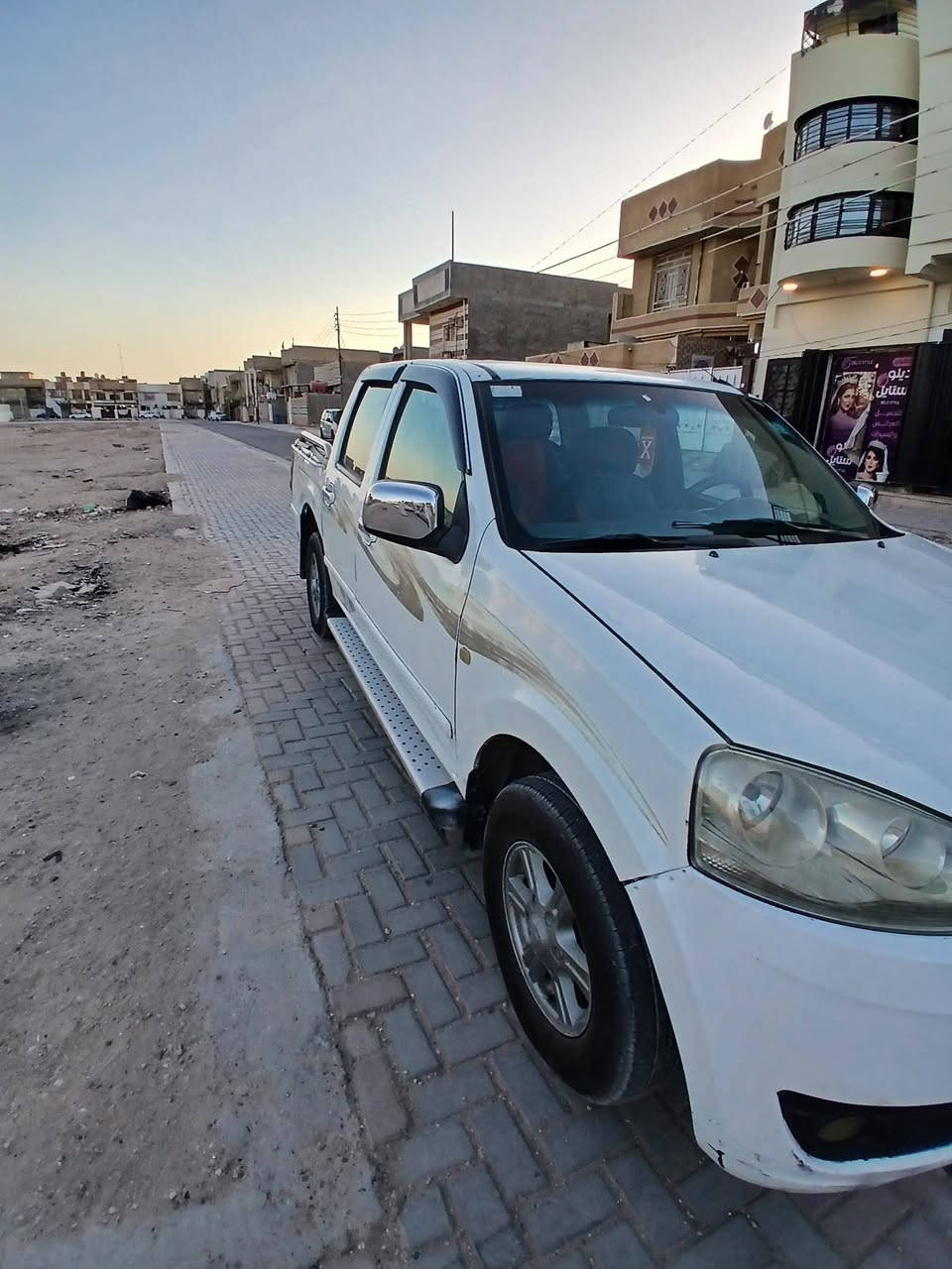 كريت وول ٢٠١٢ رقم قادسيه دولي وباسمي تبريد شغال سنويه لغاية ٢٠٣٠ تحويل شوكت متريد السعر ٥٥ وبيها مجال للأتصال *********** 
***********
