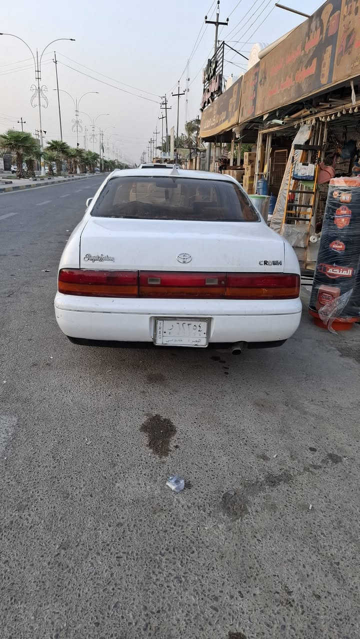 سلام عليكم سياره بطه للبيع موديل 1992كفاله من الكص ونقل ولاصوليات وصبغ تبريد عوزه بس غاز كهربائيات كلها شغاله مكينه حلوه مال جناي تخم تاير جديد وفلنجات همين تخم جديد
رقمها بصره مكانه ميسان قضاء الميمونه 
للاستفسار +964 780 212 5226
