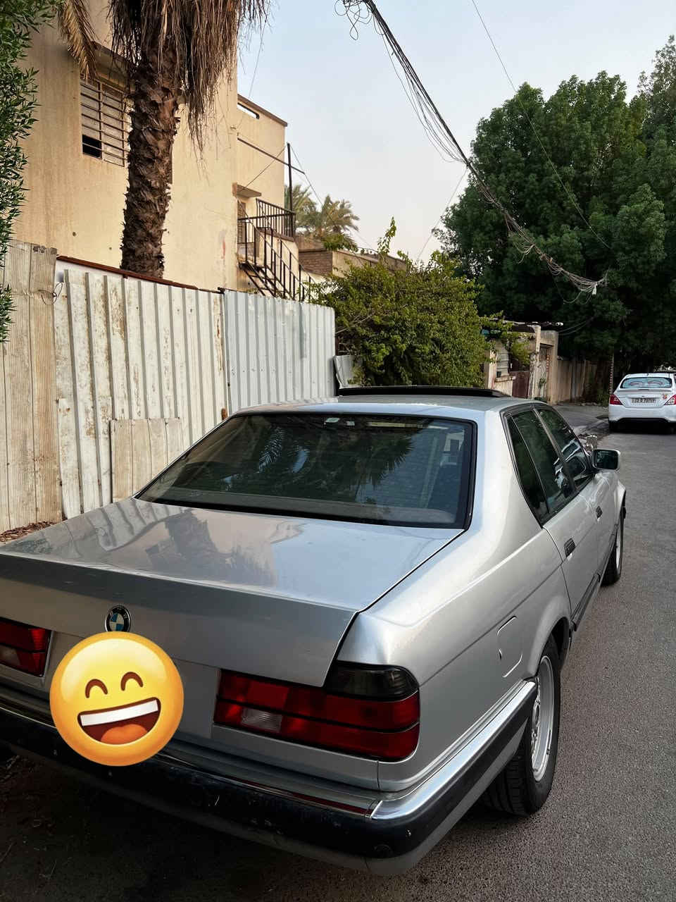 بي ام موديل 1992
730 اصل بليتة وسنوية 

لون سلفر 

رقم بغداد الجديد مشروع وطني

محرك وكير جديد 

تبريد ثلج منظومة كاملة شرط ويا السويج

السيارة فول مواصفات

ستيرن كهرباء

فول دبل جام

فتحة سقف

زراكات دعامية امامية عاللايت

دبل كمبيوتر 

دبل جكمجة

سكليتر كهرباء

كشنات كهرباء امامي خلفي

خزن ميموري

الكشنات الامامية 12 حركة

حساسات امامية و خلفية بلادي

مري قلاب وتدفئة

بردات ابواب خلفية بلادي

بردة خلفية كهرباء ويا البگ

اوتو تراكشن بلادي

تدفئة كشنات

نفاضة قلاب داخل صاج 

كشنات جلد اسود ملكي بلادي

السيارة مصبوغة عام جمالية نفس لونها الاصلي

تخم تاير وباتري ومنظومة تبريد كله جديد ما صار شهر
السعر 65$ وبيها مجال
***********
***********
