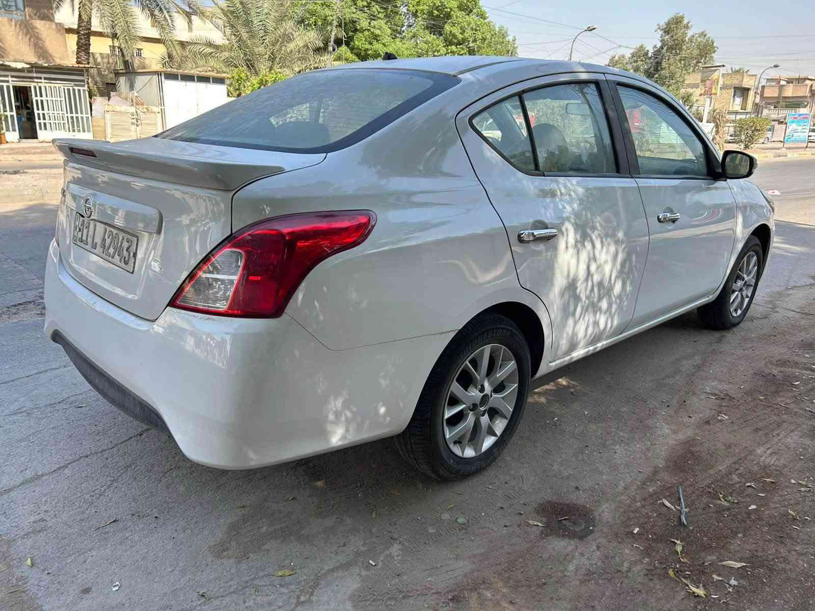 السلام عليكم نيسان سني 2024 زيرو ماشيه 200 كيلو عله كد الترقيم بسمي رقم بغداد كفاله عامه فول مواصفات مكانها بغداد حي القاهره ***********
