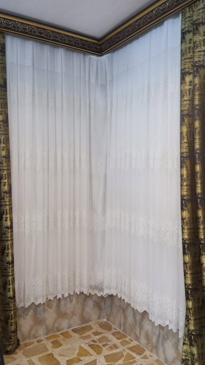 يالله السلام عليكم
اسعر مناسبه جداً 
تخم اسود ملكي كلاسك سعره مليون وربع وبي مجال بسيط
برده ملكي هيه والتاج والتول سعرها 100
ميز بلازمه سعره75
مزهويات تلاثه سعرهن 60
مكانهن _صلاح الدين _ تكريت _القادسيه
للاستفسار ***********
اتصل وبيك خير وتدلل
