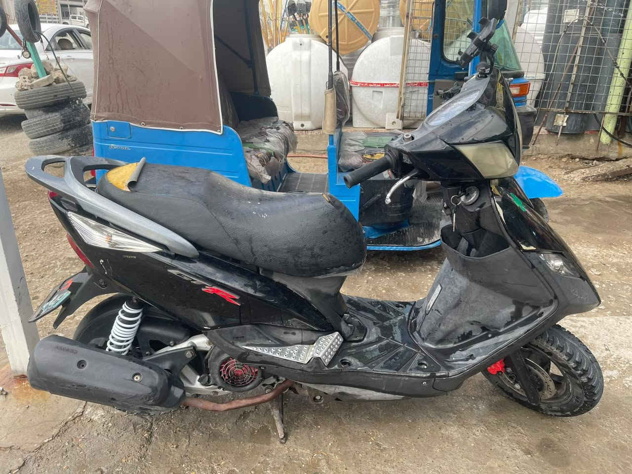 ثعلب 140 للبيع دراجه خير من الله مكينه كفاله نضيفه سعرها 650 وبيها مجال
هاتف ***********
