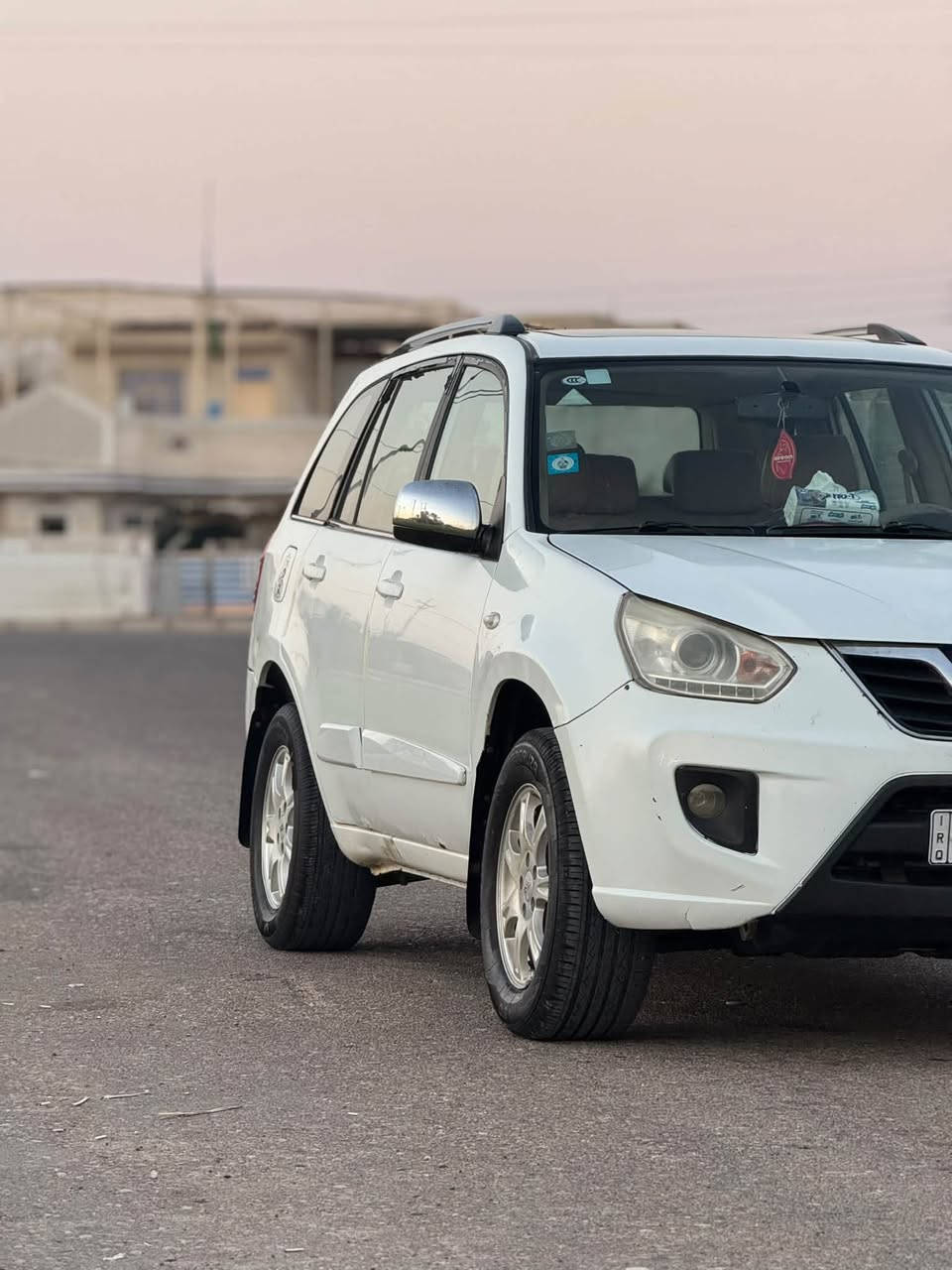 سلام عليكم للبيع تيكو ٢٠١٤ رقم بغداد انكليزي الجديد سياره جاهزه ما عده المكينه بيه خيط تبخير كير صدر أمامي خلفي كله تمام مكينه ٢٠٠٠ كير ميكانيك المرغوب كشنات جلد بلاد تحكم
ستيرن فتحه كهرباء شاشه كامره تبريد ثلج تدفئه 
 السعر ٥٨ وبيه مجال حك الجيه تحويل ثاني يوم
ميسان..علي الشرقي 
***********
