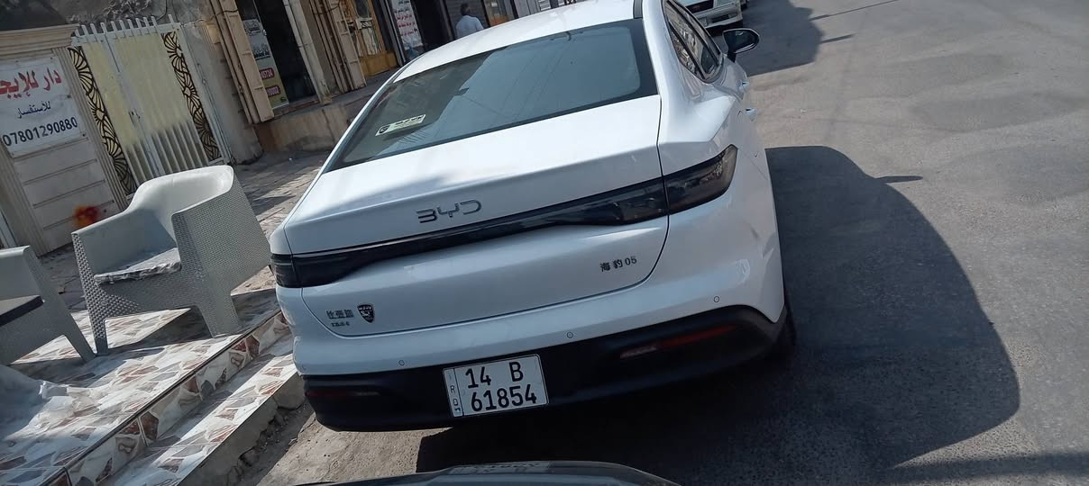 سلام عليكم بي وايدي سيل فايف موديل ٢٥ بصره باسمي كفاله عامه من شخط رقم الهاتف *********** المكان البصره جنينه  حتى الشاحن الكهرباء وياه السعر 132 البصرة, العراق
