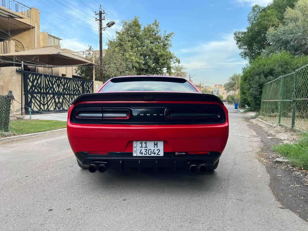 جالنجر موديل  15 مصبوغه عام للجماليه اثر وشم  بدون دواخل حادثه بسيط جاملغ وبنيد بدون ايرباك
السياره فول عدا الفتحه
شاشه جبيره مال srt
مبرمجه فول شلعه تشك الكاع 
السياره مسستمه كابرون داخل وخارج
تخم تاير جديد 
باتري جديد
كشنات جلد كهرباء
دركه srt 
شفتنات ستيرن
ويل نجمه 20 خسفه قويه تو سايز
سوارات متغير على تلفون
عدسات زنون 120 واط 
حلوك صالنصه كاربون اكره بوفك
منضومه مي جديده راديتر هيمي 3سرااوات 
برمجه حماوه 85 ثابته
منضومه تبريد جديده
صدر جديد 
فلنجات برمبو رياضي ودسكات برمبو 
ماشيه 100 
السياره جاهزه بدون نواقص تراي وين ميعجبك

‼️السعر علق بتم يجيك السعر بالخاص ‼️

📍مكان السياره بغداد 

📞رقم صاحب السيارة ***********
