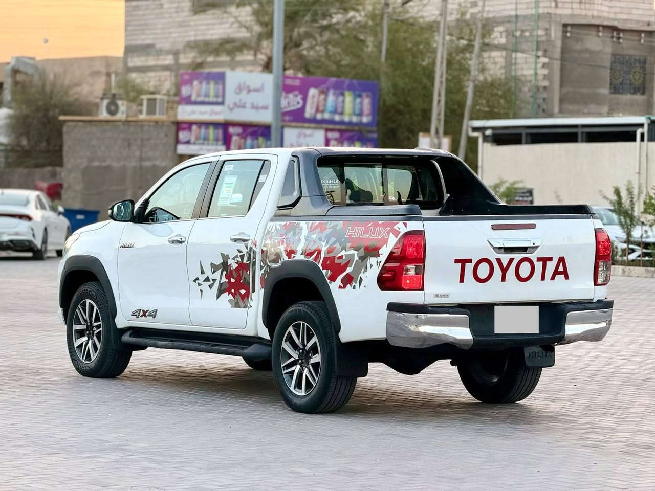 السلام عليكم هايلكس TRD موديل ٢٠١٨  كاز 6سلندر تبريد ضعيف مكان السياره بصره المعقل السعر ١٦٥$ موجود السونار ويه الصور رقم الهاتف ***********
