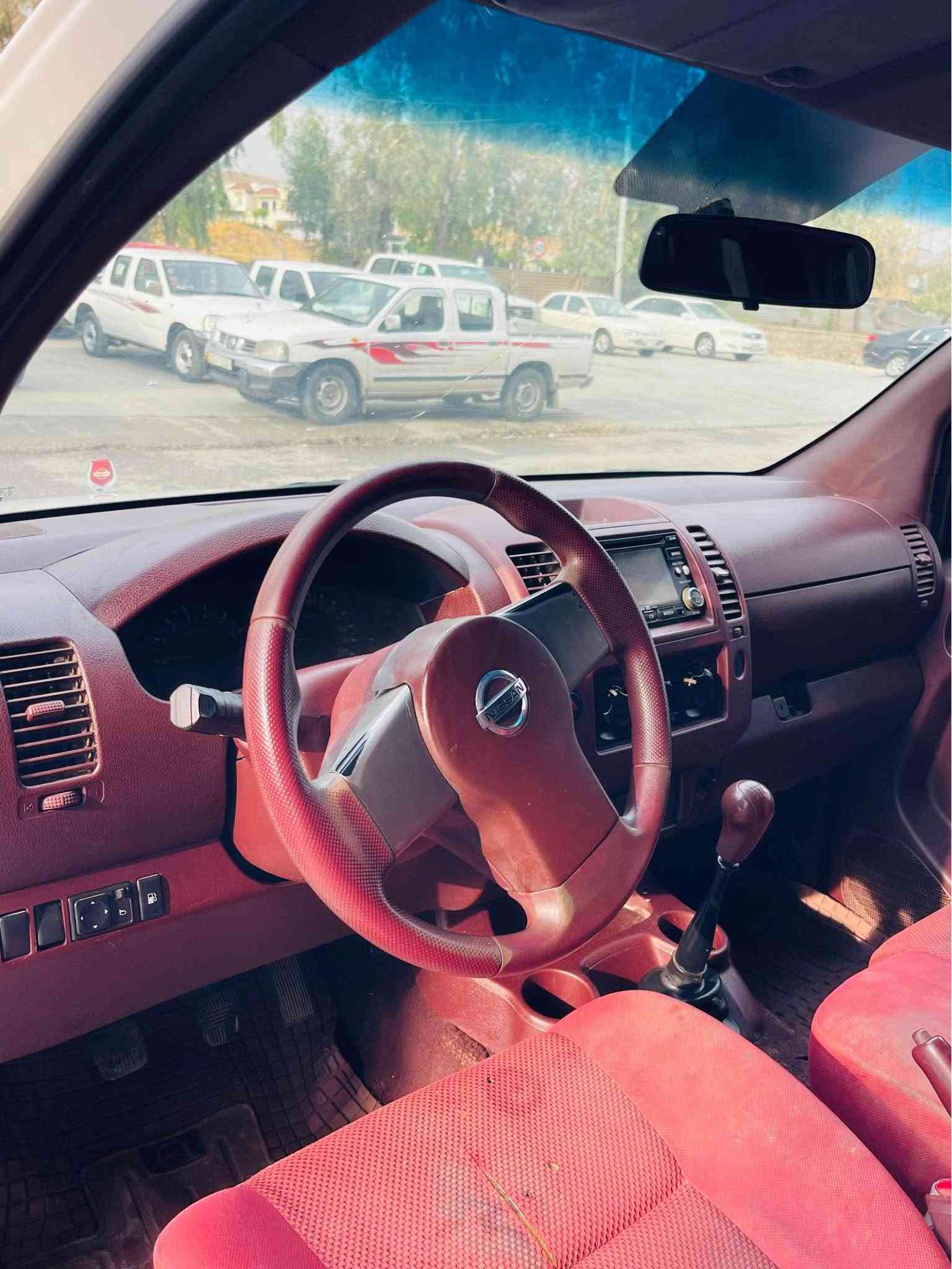 نافارا • ٢٠٠٩ • جير ومكينة